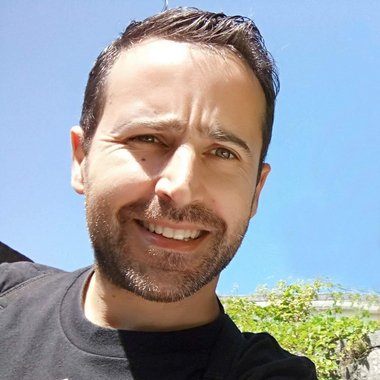 Ricardo A. - Freelance Web Developer