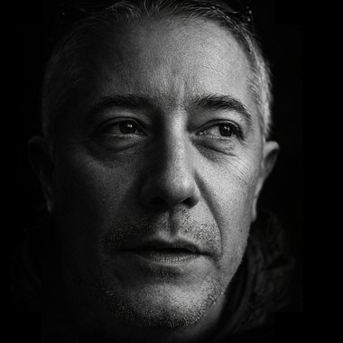 Nicky G. - Freelance Graphic Designer