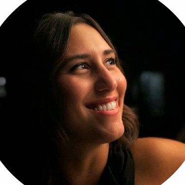 Mariana S. - Freelance Ui Designer