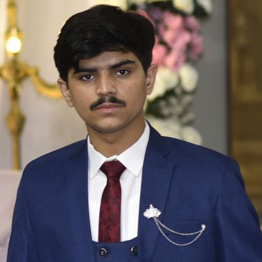 Husnain R. - Freelance Video Editor