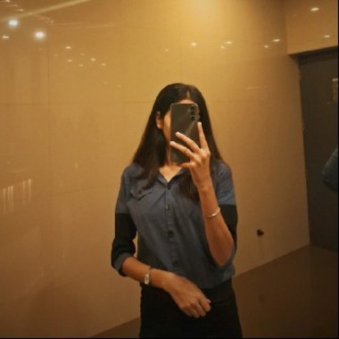 Mansha K. - Freelance Product Designer