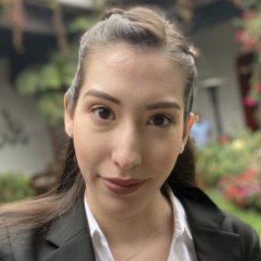 Ana S. - Freelance Graphic Designer