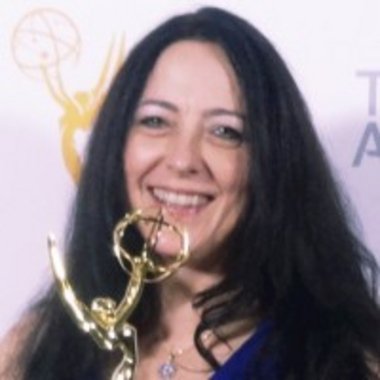 Suzanne E. - Freelance Music Producer