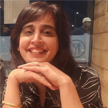 Roshni K. - Freelance Digital Marketer