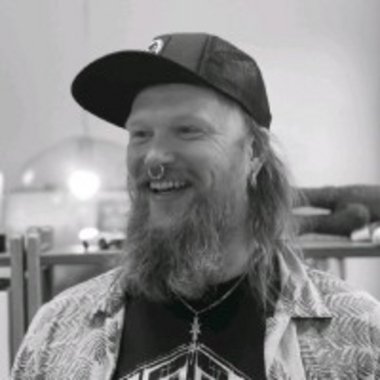 Dennis T. - Freelance Music Producer