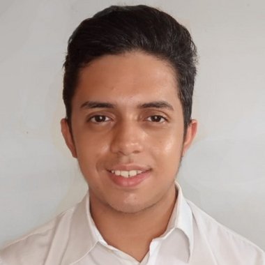 Yohen M. - Freelance Content Creator