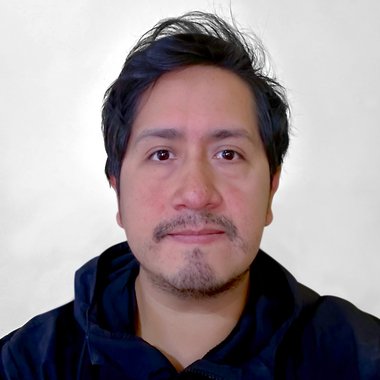 Manuel M. - Freelance Graphic Designer