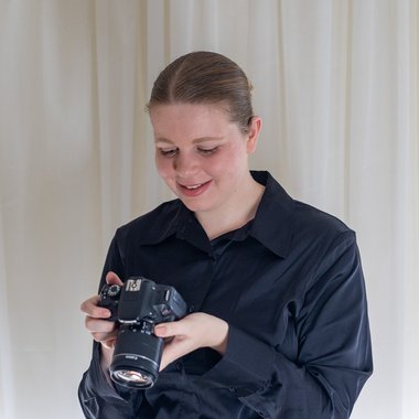 Natalie O. - Freelance Camera Operator