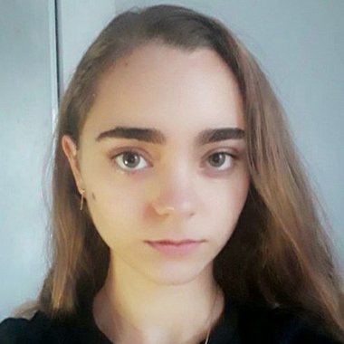 Jeanne B. - Freelance 3d Animator