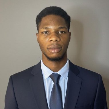 James O. - Freelance Presentation Designer