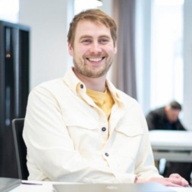 Sam G. - Freelance Marketing Analyst