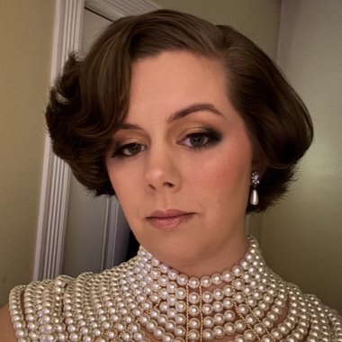 Carly M. - Freelance Content Creator