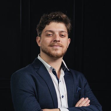 João T. - Freelance Digital Marketer