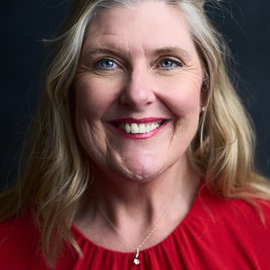 Sarah M. - Freelance Singer