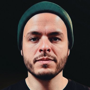 Adriano G. - Freelance Voiceover Artist