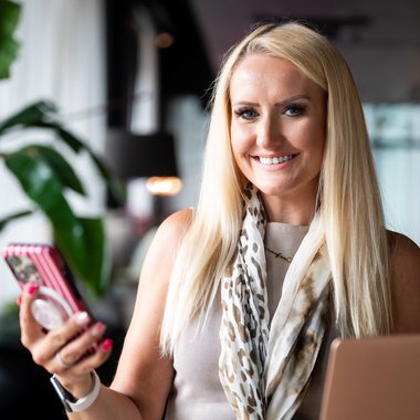 Jennifer W. - Freelance Copywriter