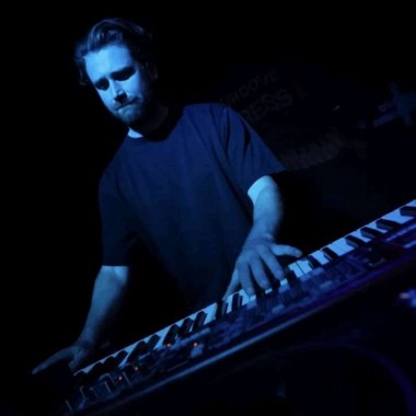 Ties D. - Freelance Songwriter