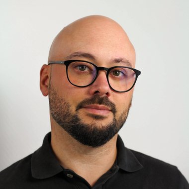 andredesousarios9167 - Freelance Graphic Designer