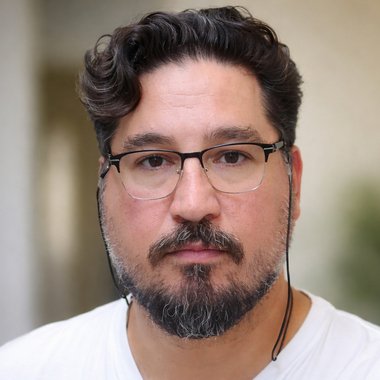 Alexandru S. - Freelance Brand Designer