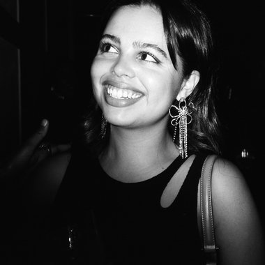 Robyn C. - Freelance Film Producer