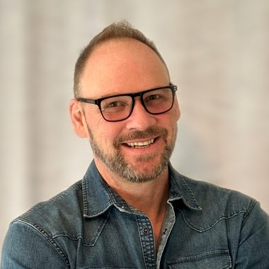 Derek C. - Freelance Brand Designer