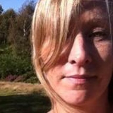 Natalie H. - Freelance Brand Designer