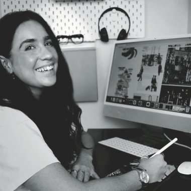 franki - Freelance Graphic Designer