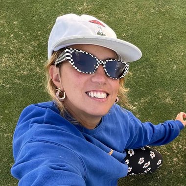 Agustina D. - Freelance Logo Designer