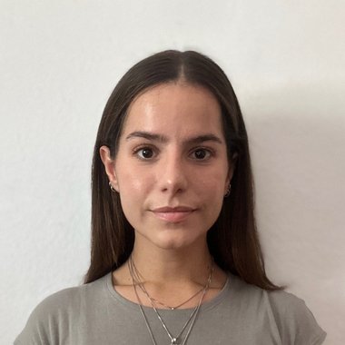 Bebhinn B. - Freelance Content Creator