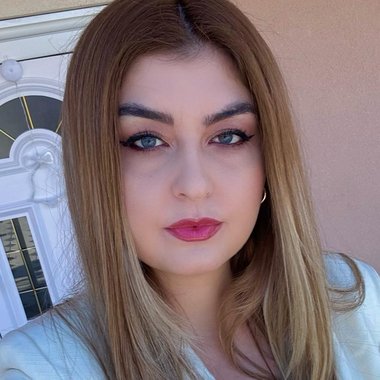 Ilinka S. - Freelance Content Designer