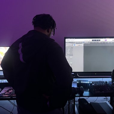 BLAKE Z. - Freelance Session Artist