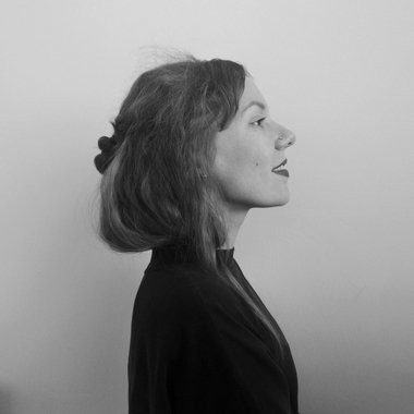 Sanna K. - Freelance Graphic Designer