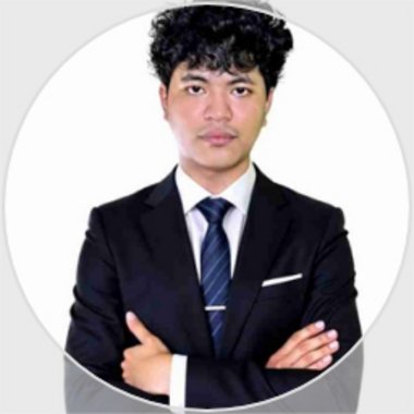 Emmanuel G. - Freelance Digital Marketer