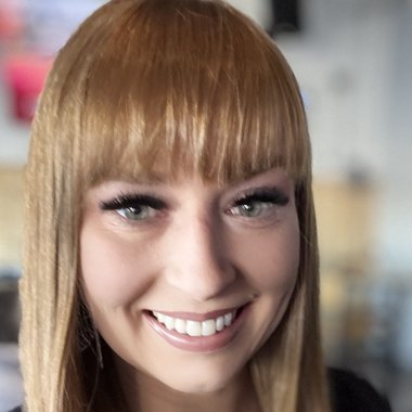 Andriana - Freelance Social Media Manager