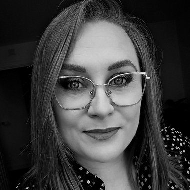 Kim D. - Freelance Brand Designer