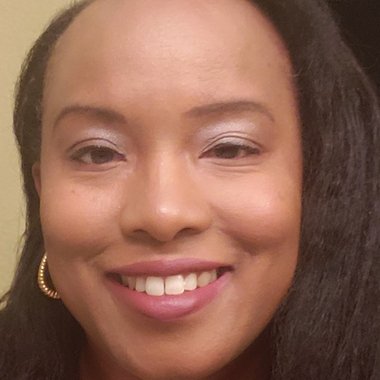 Camille H. - Freelance Designer