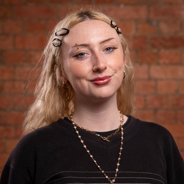 Leah F. - Freelance Social Media Manager