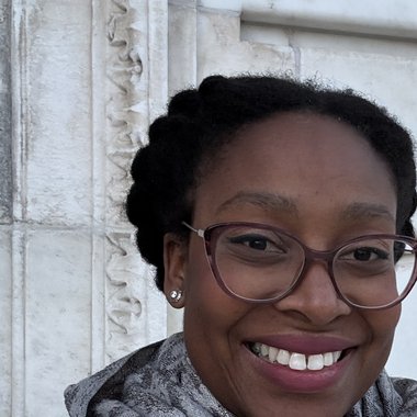 Cassidy L. - Freelance Logo Designer