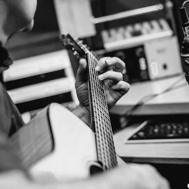 Vadym B. - Freelance Mastering Engineer