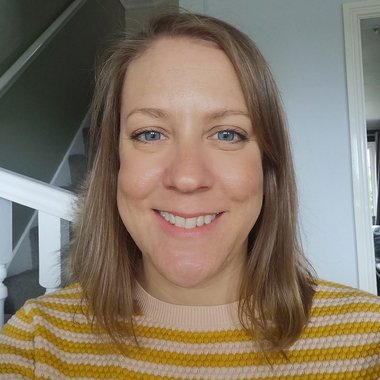 Julie C. - Freelance Brand Designer