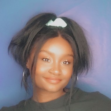 Tytana - Freelance Stylist