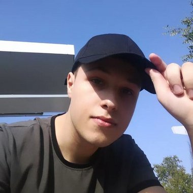 ALEX - Freelance Video Editor