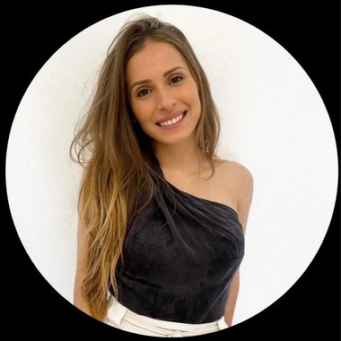 Fernanda F. - Freelance Content Creator
