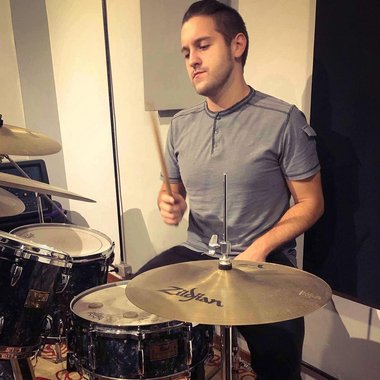 Jorge G. - Freelance Drummer
