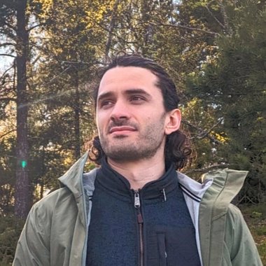 Adam R. - Freelance Graphic Designer