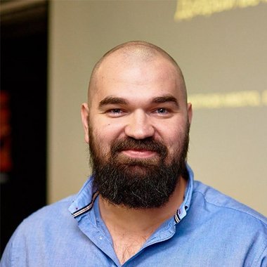 Victor U. - Freelance Ui Designer