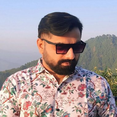 Bakul A. - Freelance Web Developer