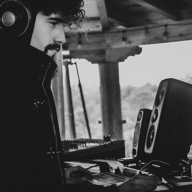 Roberto M. - Freelance Music Producer