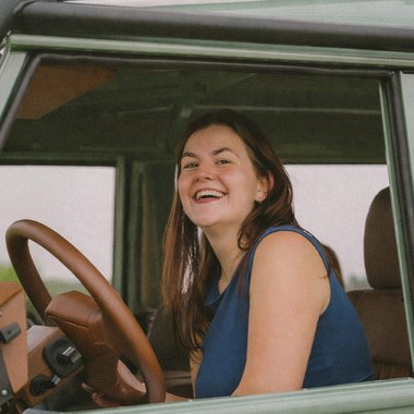Paulien B. - Freelance Writer