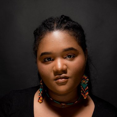 Viyanca - Freelance Graphic Designer